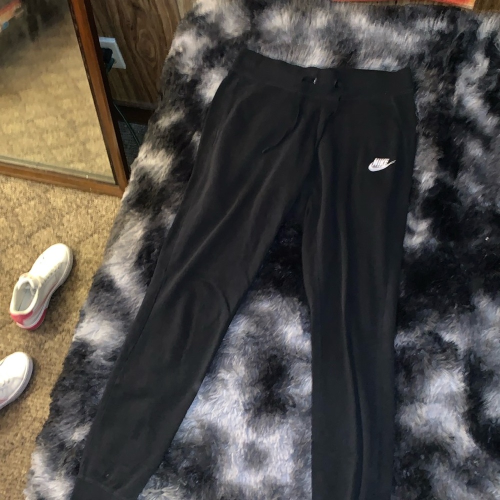 Womens small nike joggers
